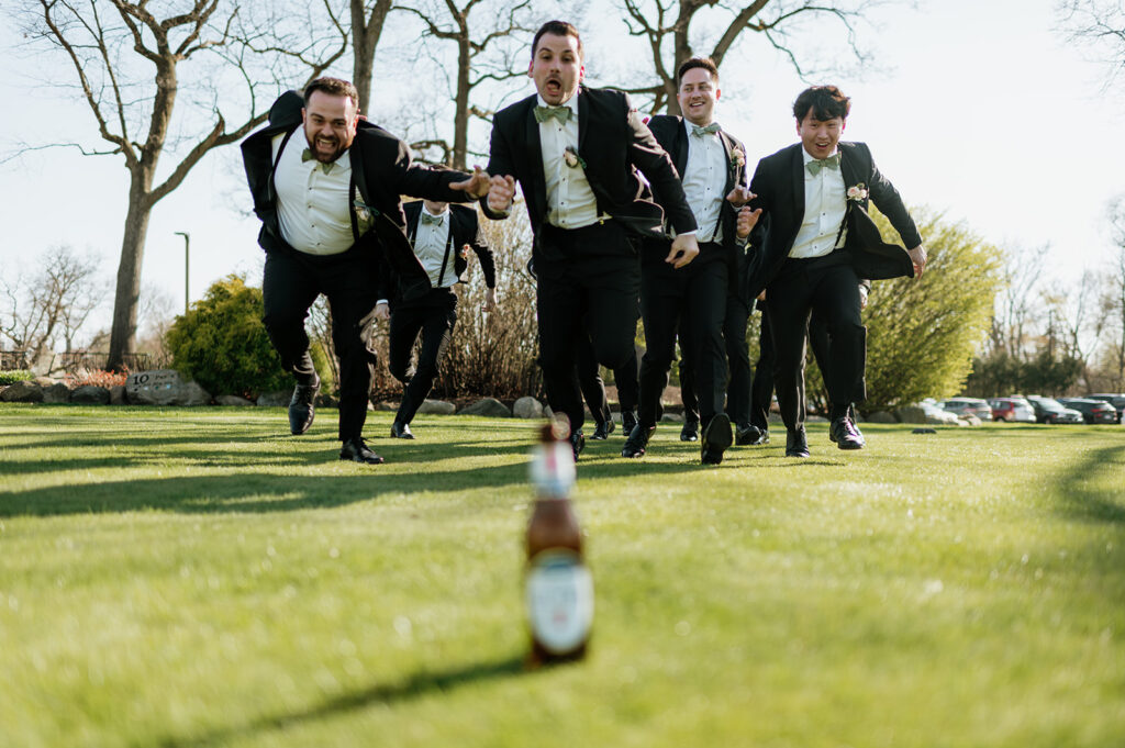 Groom and groomsmen doing a beer run for some fun groom and groomsmen wedding photos