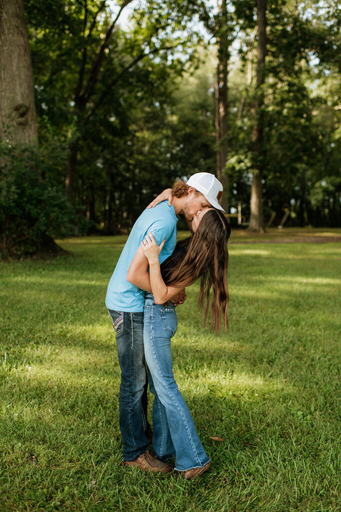 Man and woman kissing outdoors