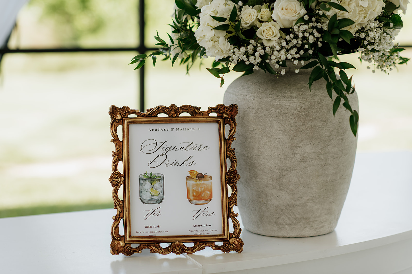 Signature Drinks bar menu