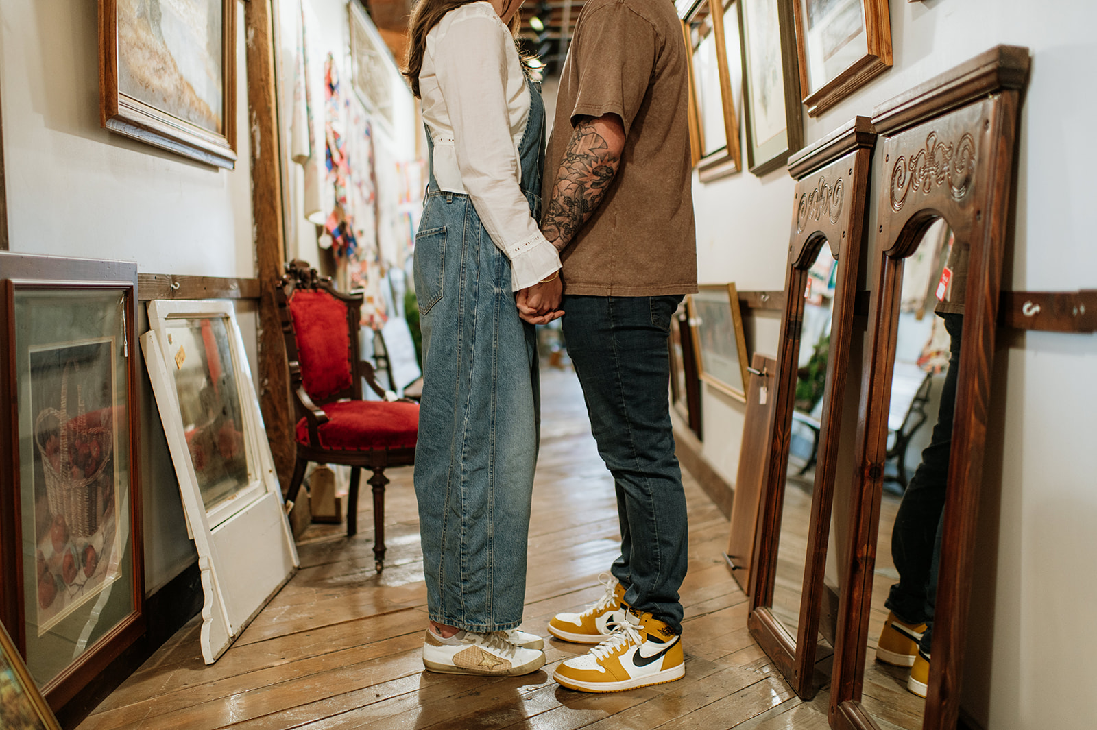 Close up wide shot of a couple posing during their photo session.